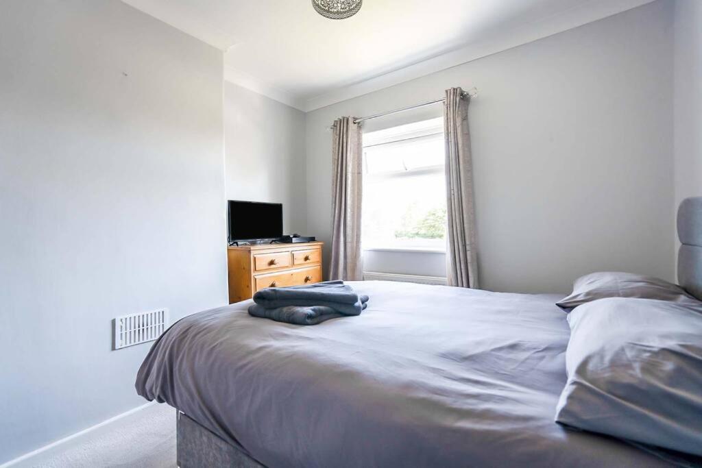 Beautiful 3 Bedroom Home, 10 Minutes Walk To Beach. Cleethorpes Esterno foto