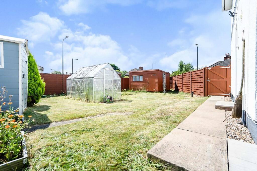 Beautiful 3 Bedroom Home, 10 Minutes Walk To Beach. Cleethorpes Esterno foto