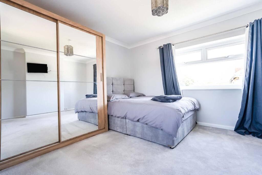 Beautiful 3 Bedroom Home, 10 Minutes Walk To Beach. Cleethorpes Esterno foto