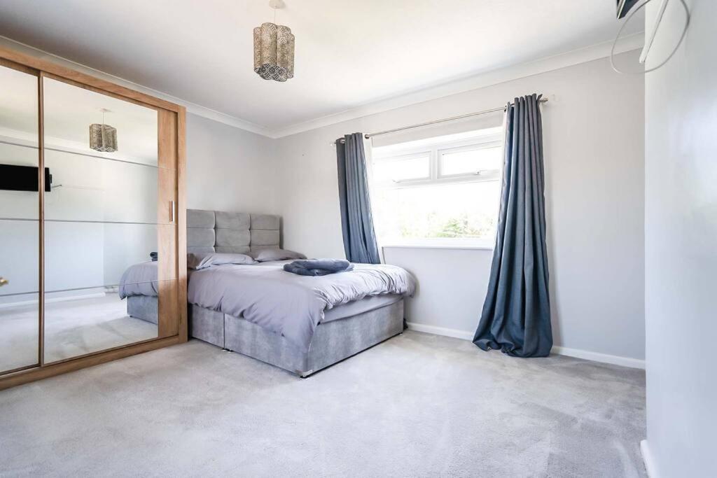 Beautiful 3 Bedroom Home, 10 Minutes Walk To Beach. Cleethorpes Esterno foto